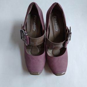 Piccadilly Heels